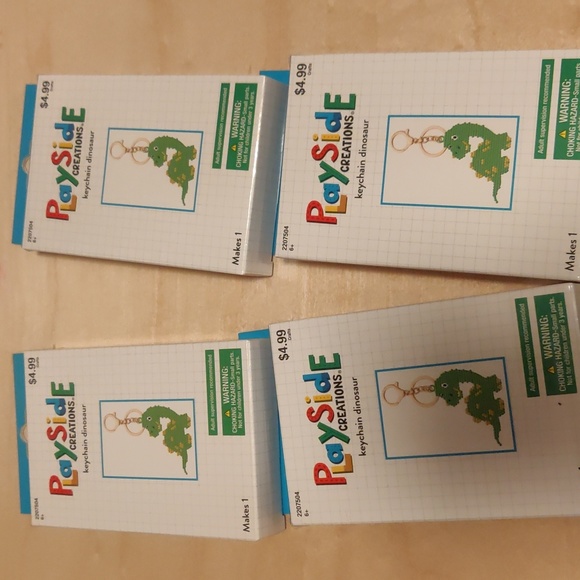 Diamond dots keychain dinosaur, butterfly craft lot - Picture 3 of 5